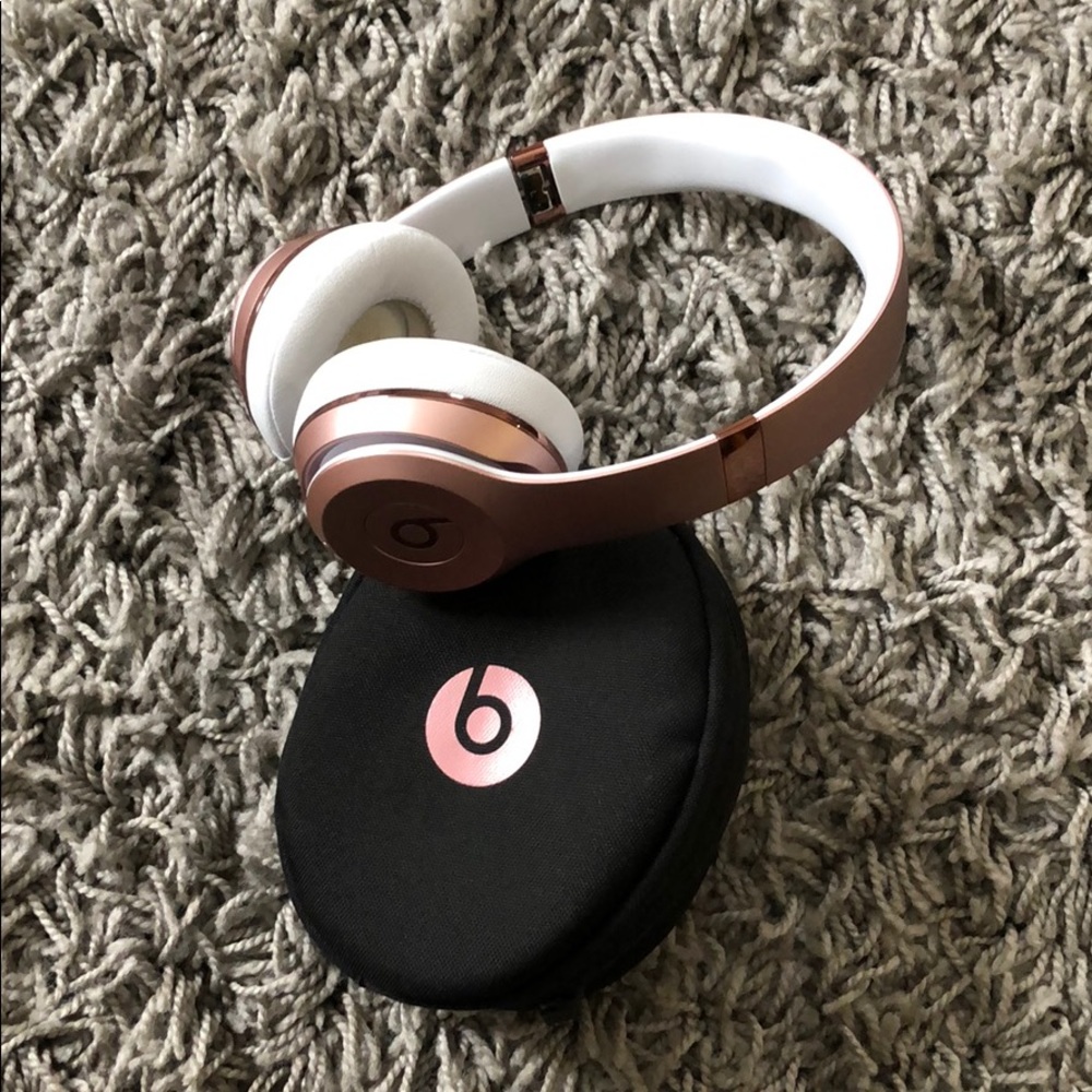 Beats By Dre | Rose Gold Wireless Headphones